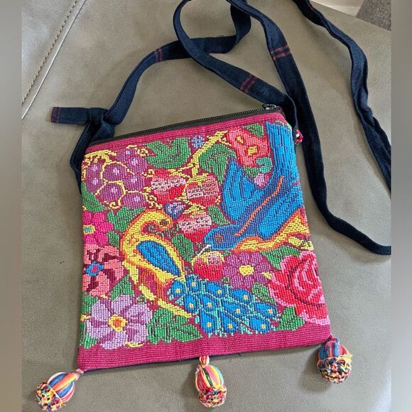 Vintage Boho Bird Floral Embroidered Crossbody Bag w/ Tassels Navy Strap - Picture 1 of 11
